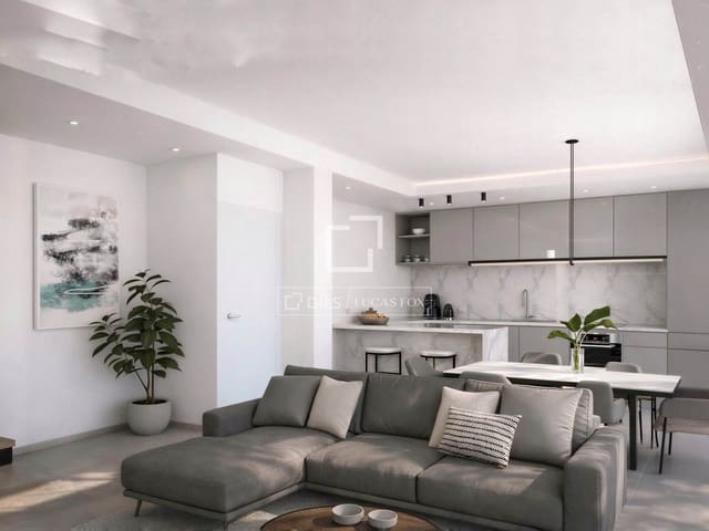 Chalet de 4 habitaciones en Gran Alacant, Santa Pola en venta con piscina garaje - 660.000 € (Ref: 9984047)