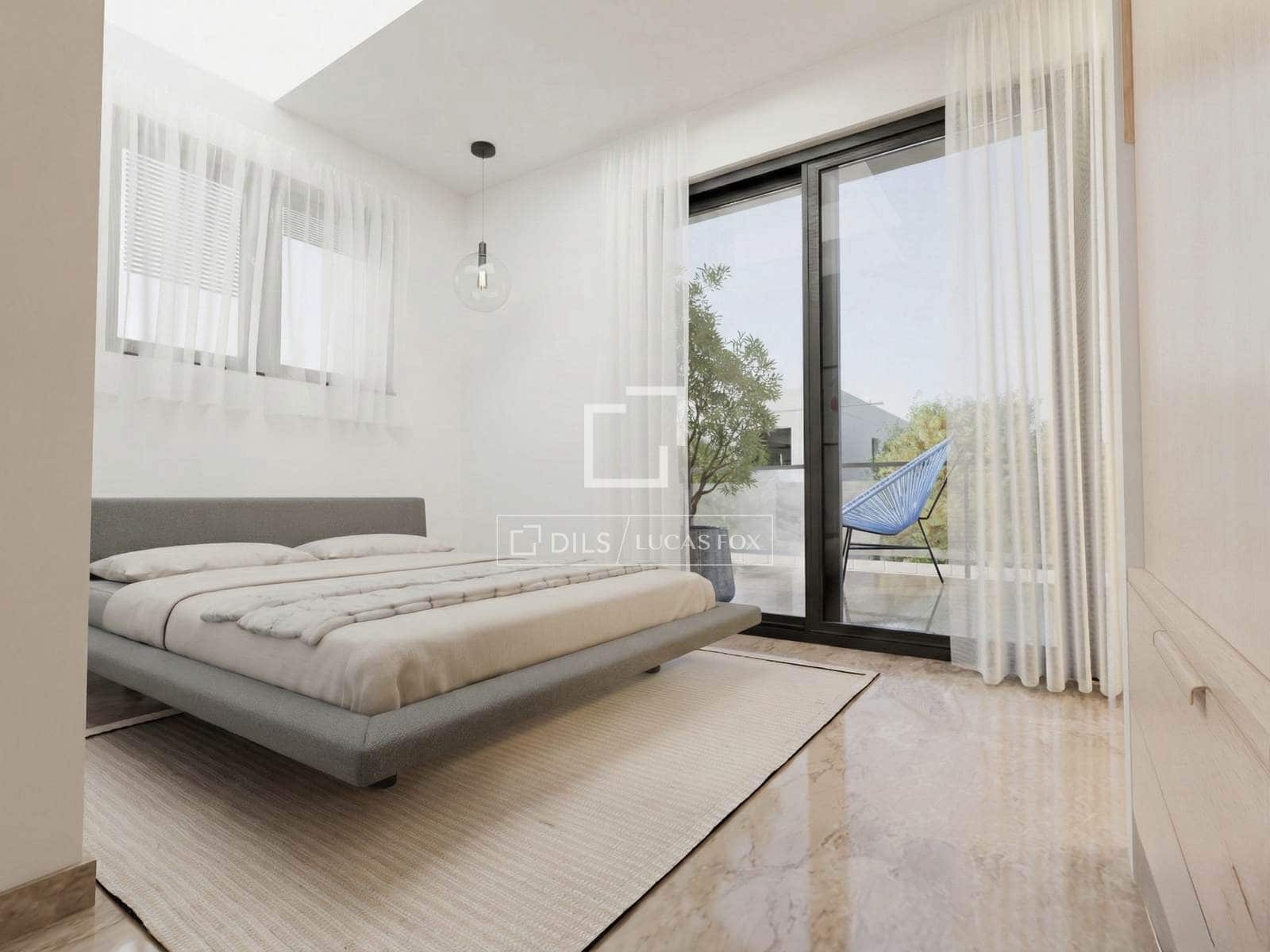 Chalet de 4 habitaciones en Gran Alacant en venta con piscina garaje - 660.000 € (Ref: 9984047)