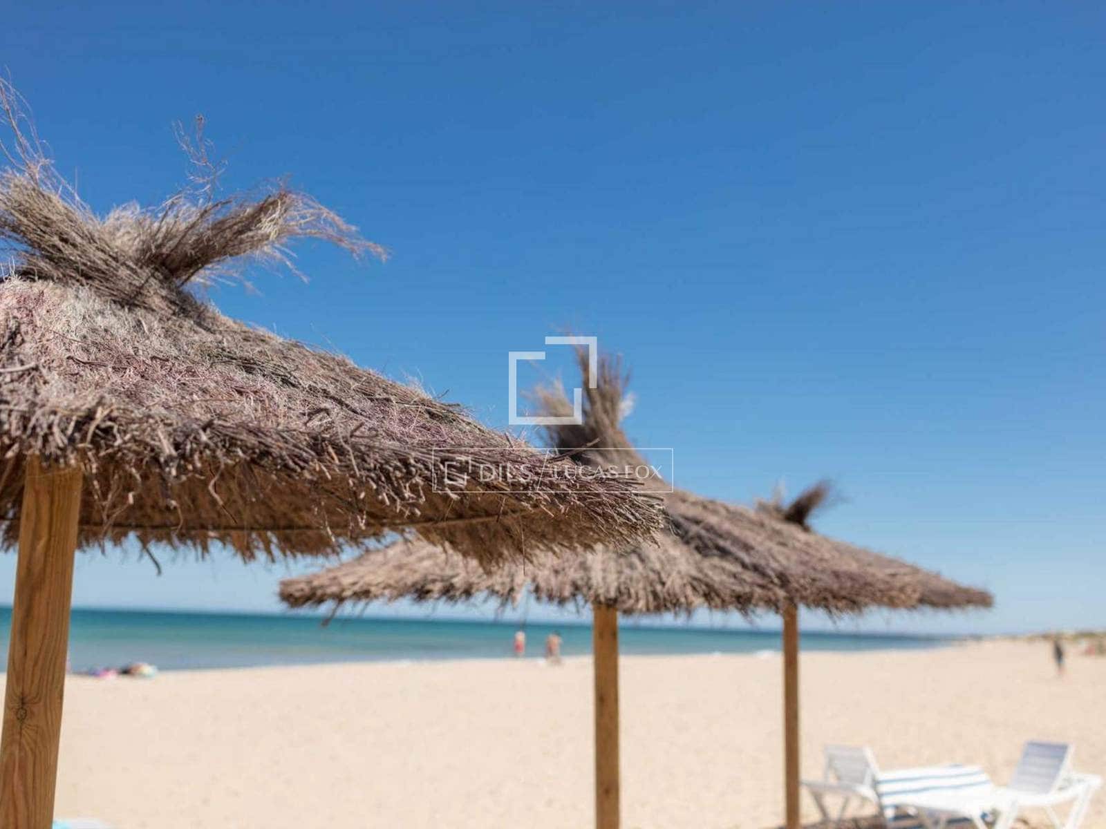 Chalet de 4 habitaciones en Gran Alacant en venta con piscina garaje - 660.000 € (Ref: 9984047)