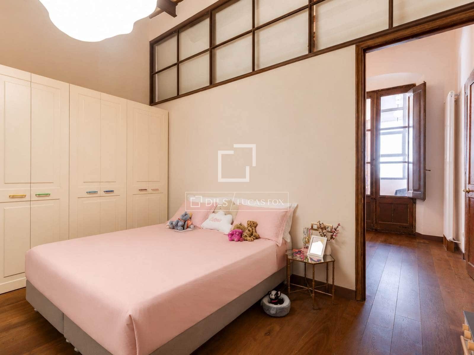 7 soveværelse Lejlighed til salg i Barcelona by - € 1.790.000 (Ref: 9984048)