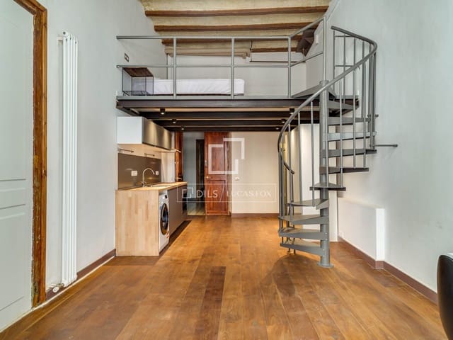 7 soveværelse Lejlighed til salg i Barcelona by - € 1.790.000 (Ref: 9984048)