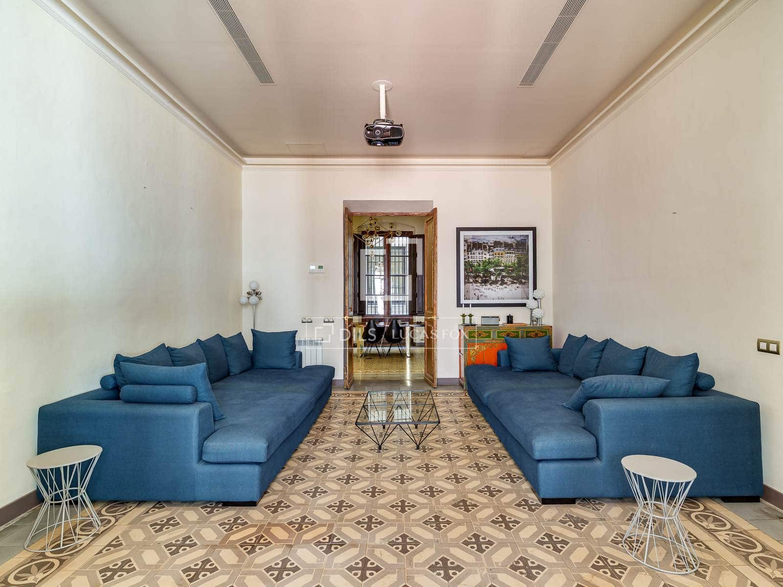 7 soveværelse Lejlighed til salg i Barcelona by - € 1.790.000 (Ref: 9984048)