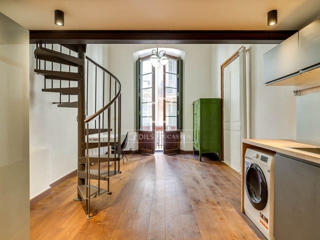 7 soveværelse Lejlighed til salg i Barcelona by - € 1.790.000 (Ref: 9984048)