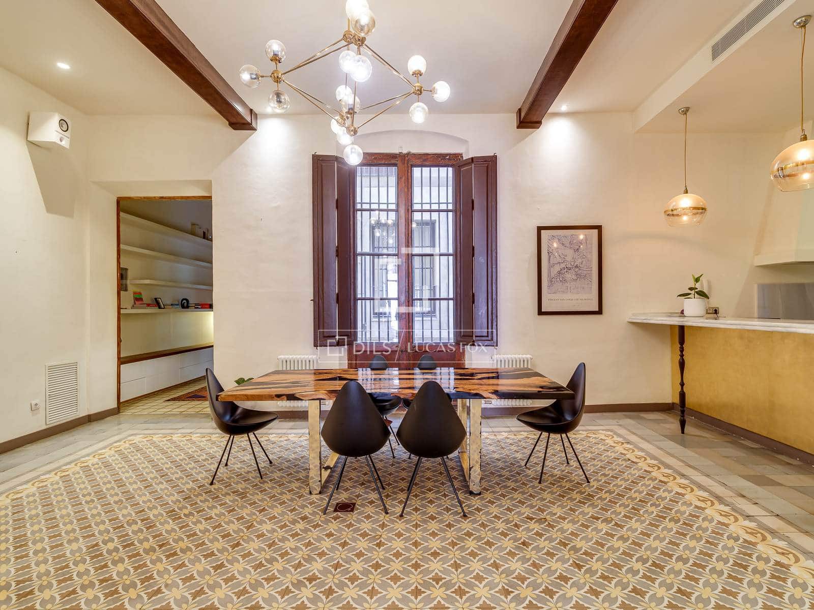 7 soveværelse Lejlighed til salg i Barcelona by - € 1.790.000 (Ref: 9984048)