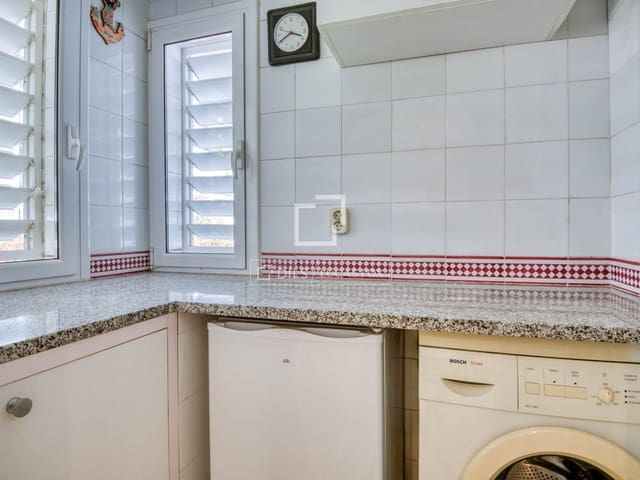 2 soveværelse Villa til salg i Platja d'Aro, Castell-Platja d'Aro med swimmingpool - € 699.000 (Ref: 9984051)