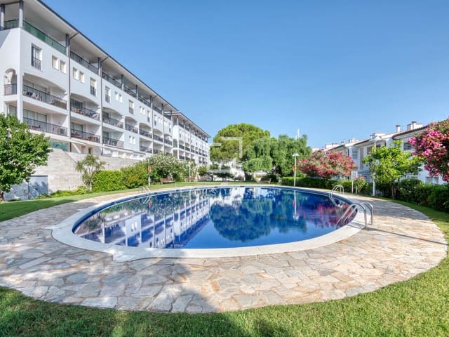 2 soveværelse Villa til salg i Platja d'Aro, Castell-Platja d'Aro med swimmingpool - € 699.000 (Ref: 9984051)