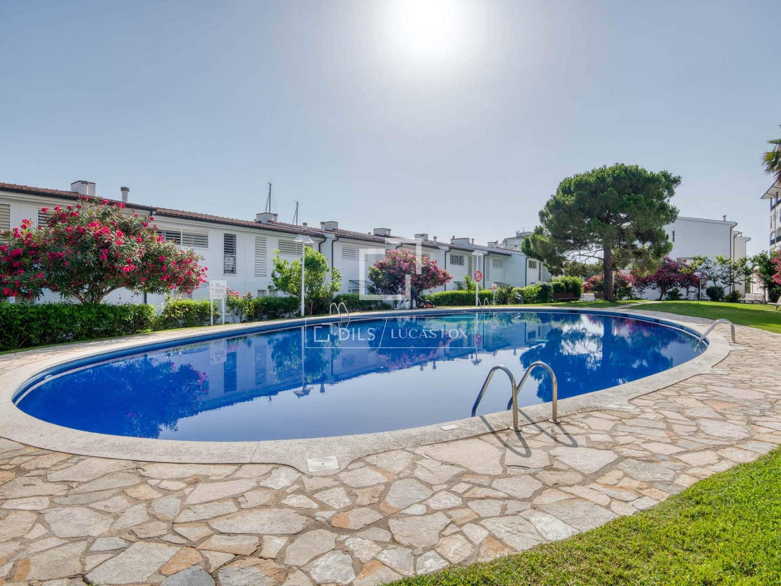 2 soveværelse Villa til salg i Platja d'Aro med swimmingpool - € 699.000 (Ref: 9984051)