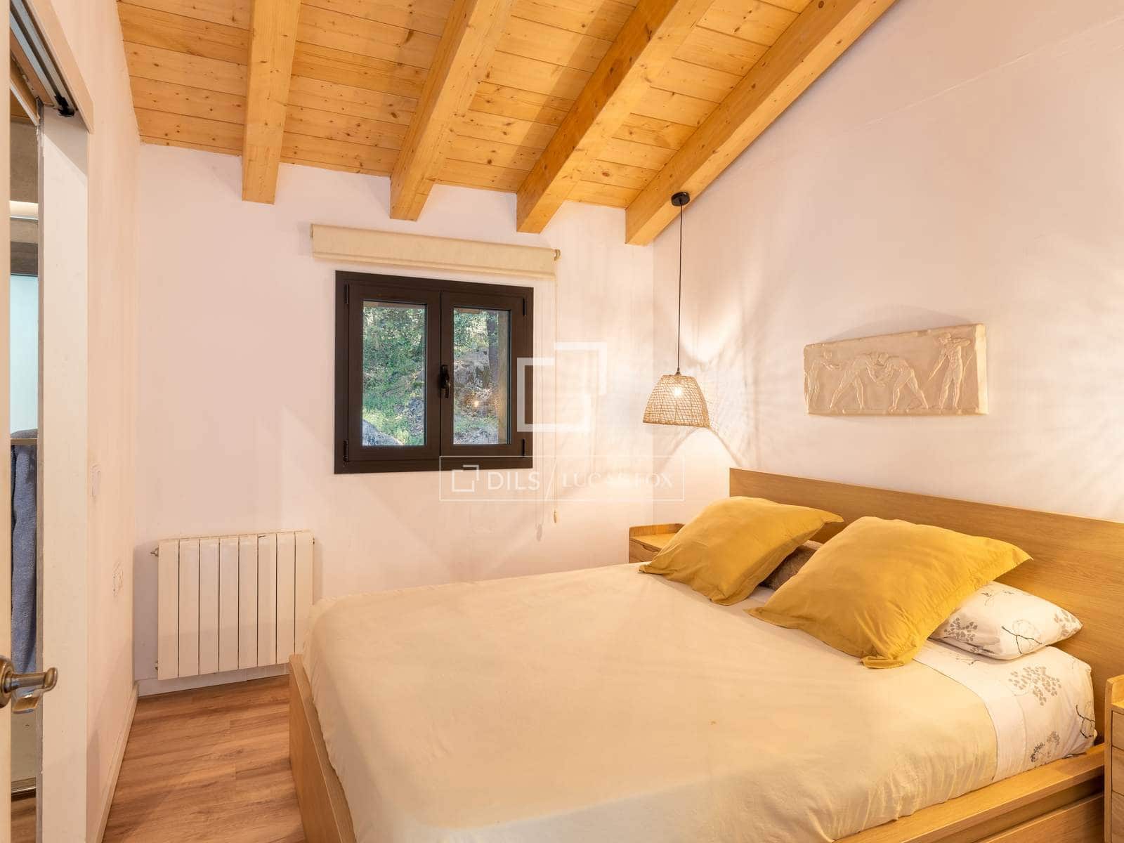 9 chambre Finca/Maison de Campagne à vendre à La Vall de Bianya avec piscine garage - 1 590 000 € (Ref: 9984052)