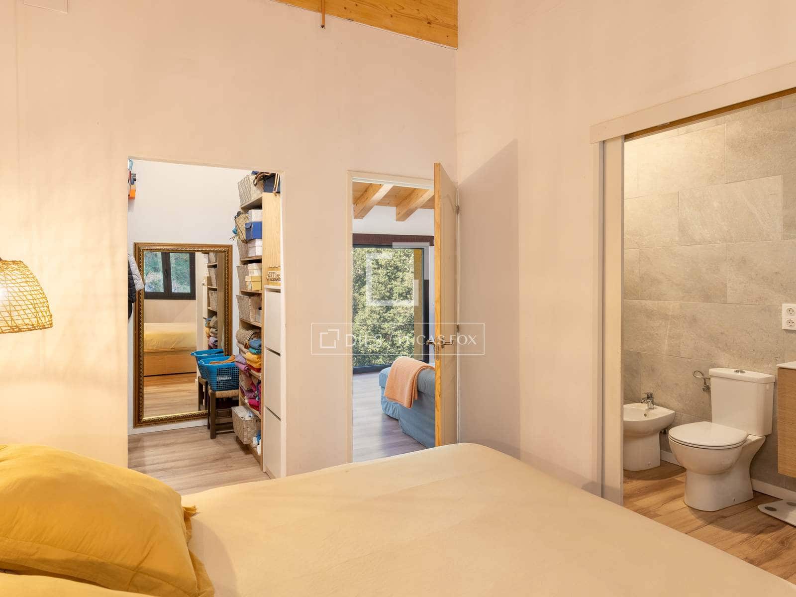 9 chambre Finca/Maison de Campagne à vendre à La Vall de Bianya avec piscine garage - 1 590 000 € (Ref: 9984052)