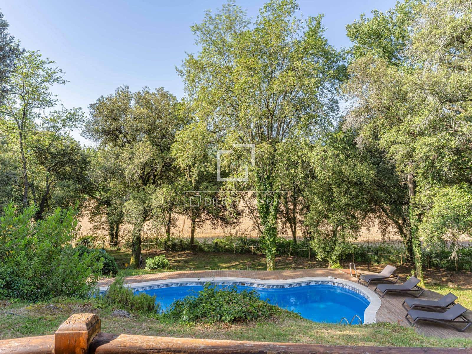 9 chambre Finca/Maison de Campagne à vendre à La Vall de Bianya avec piscine garage - 1 590 000 € (Ref: 9984052)