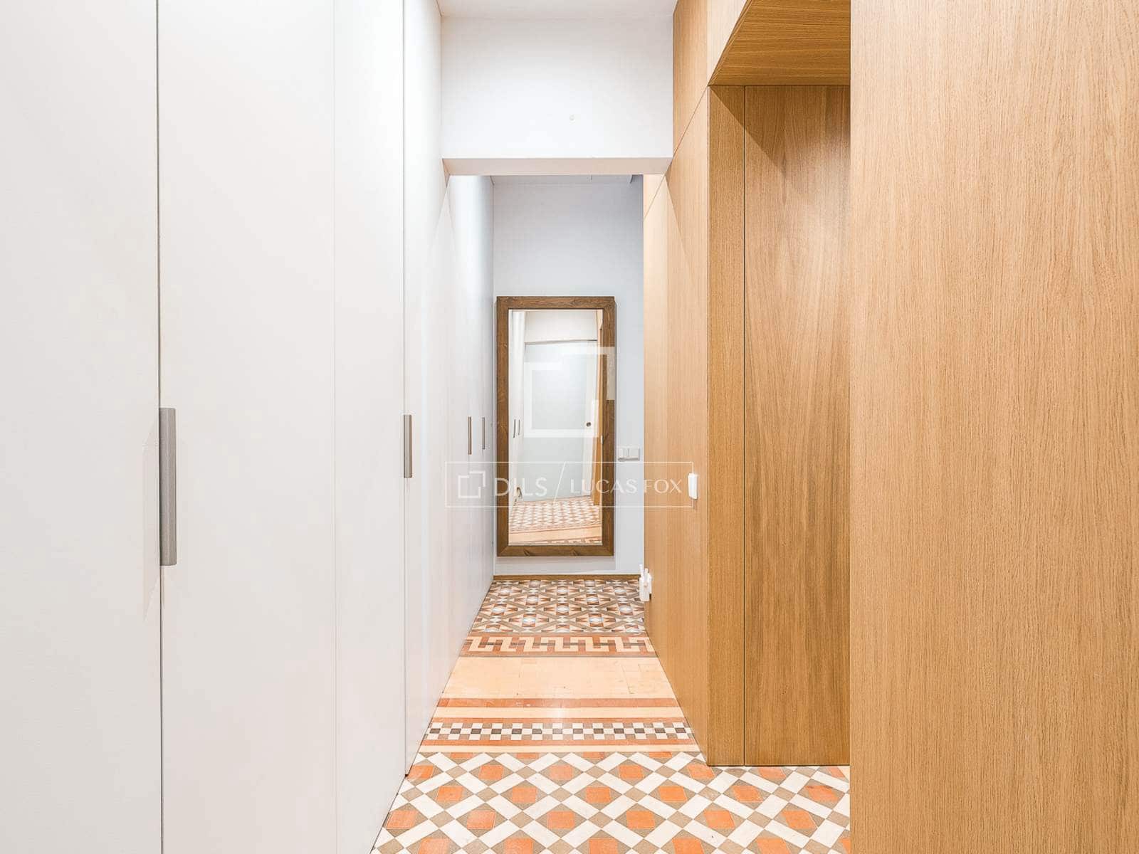 4 sypialnia Apartament na sprzedaż w Miasto Barcelona z garażem - 1 650 000 € (Ref: 9985303)