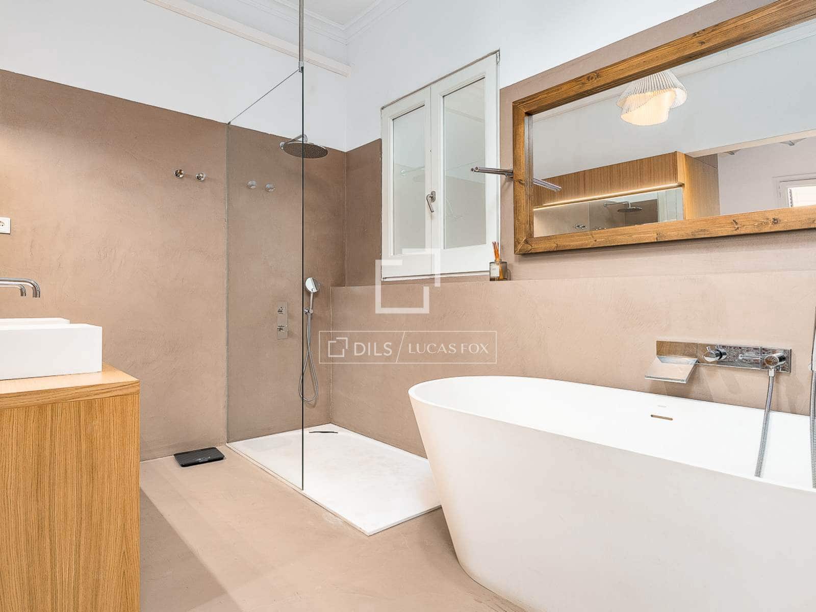 4 sypialnia Apartament na sprzedaż w Miasto Barcelona z garażem - 1 650 000 € (Ref: 9985303)
