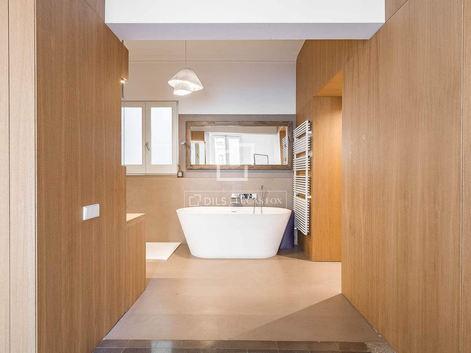 4 sypialnia Apartament na sprzedaż w Miasto Barcelona z garażem - 1 650 000 € (Ref: 9985303)
