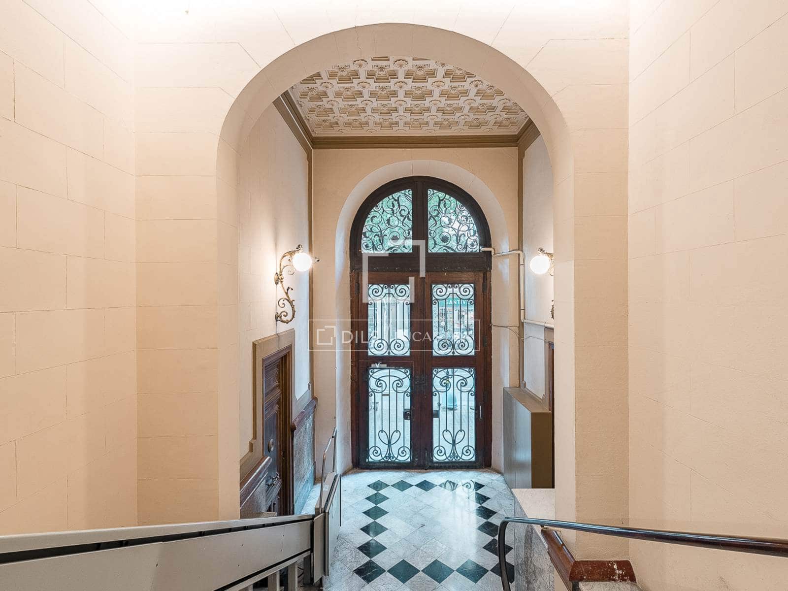 4 sypialnia Apartament na sprzedaż w Miasto Barcelona z garażem - 1 650 000 € (Ref: 9985303)