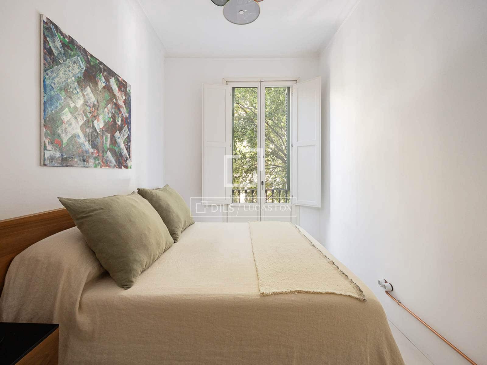 2 soveværelse Lejlighed til salg i Barcelona by - € 895.000 (Ref: 9985643)