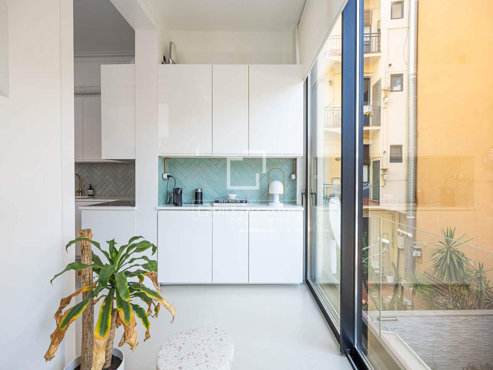 2 soveværelse Lejlighed til salg i Barcelona by - € 895.000 (Ref: 9985643)