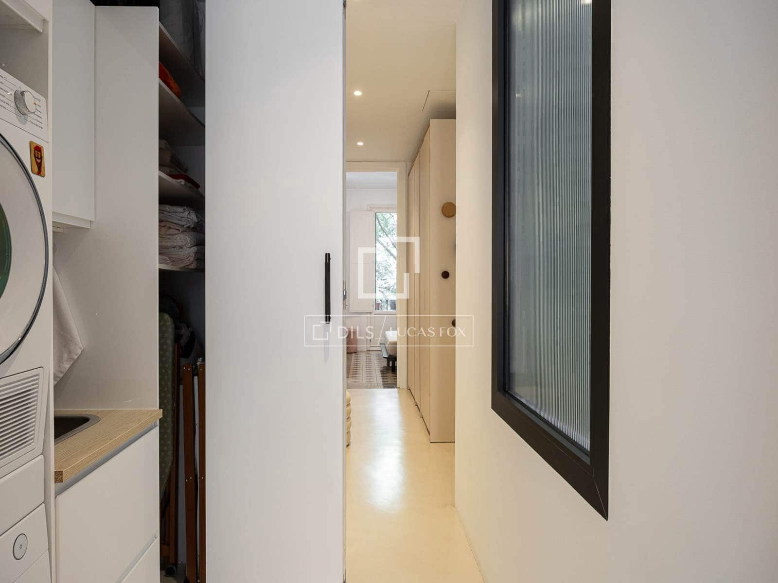 2 soveværelse Lejlighed til salg i Barcelona by - € 895.000 (Ref: 9985643)