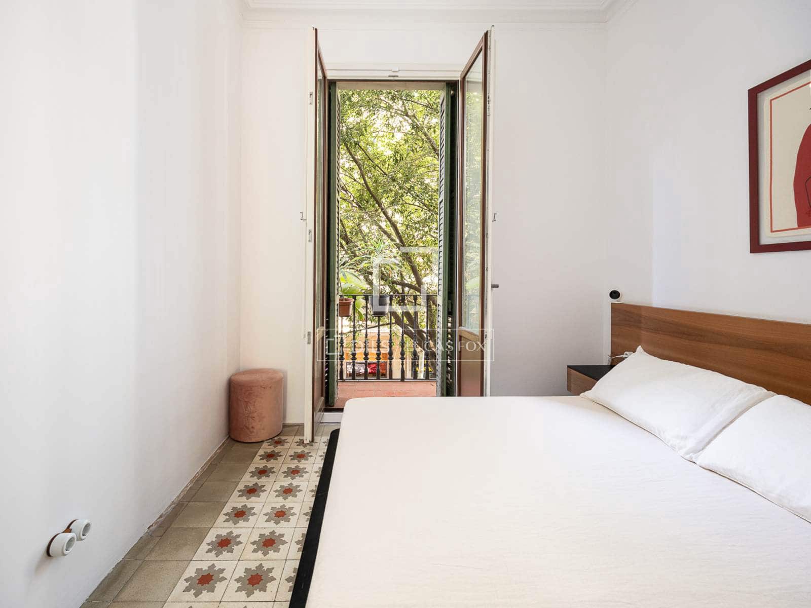 2 soveværelse Lejlighed til salg i Barcelona by - € 895.000 (Ref: 9985643)
