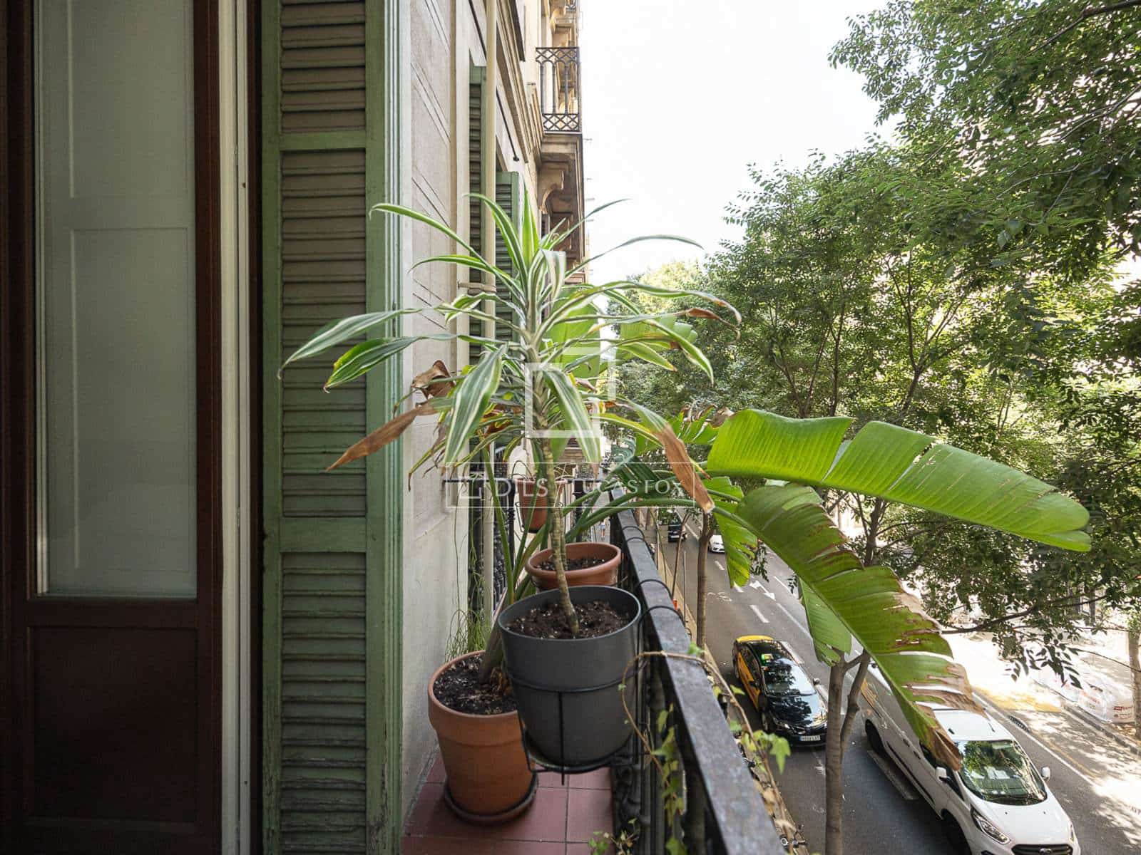 2 soveværelse Lejlighed til salg i Barcelona by - € 895.000 (Ref: 9985643)