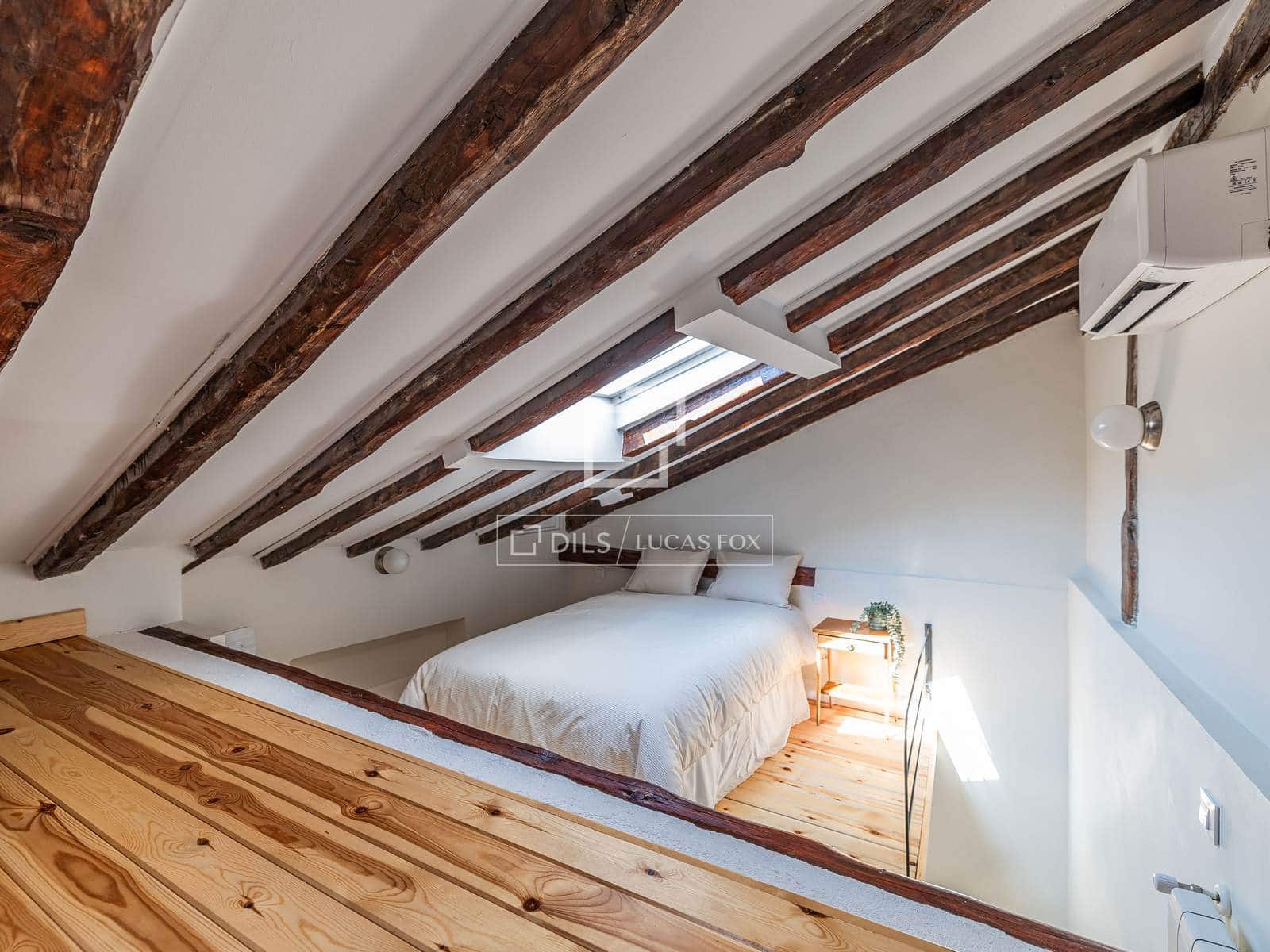 1 sovrum Lägenhet att hyra i Madrid stad - 1 500 € (Ref: 9985644)