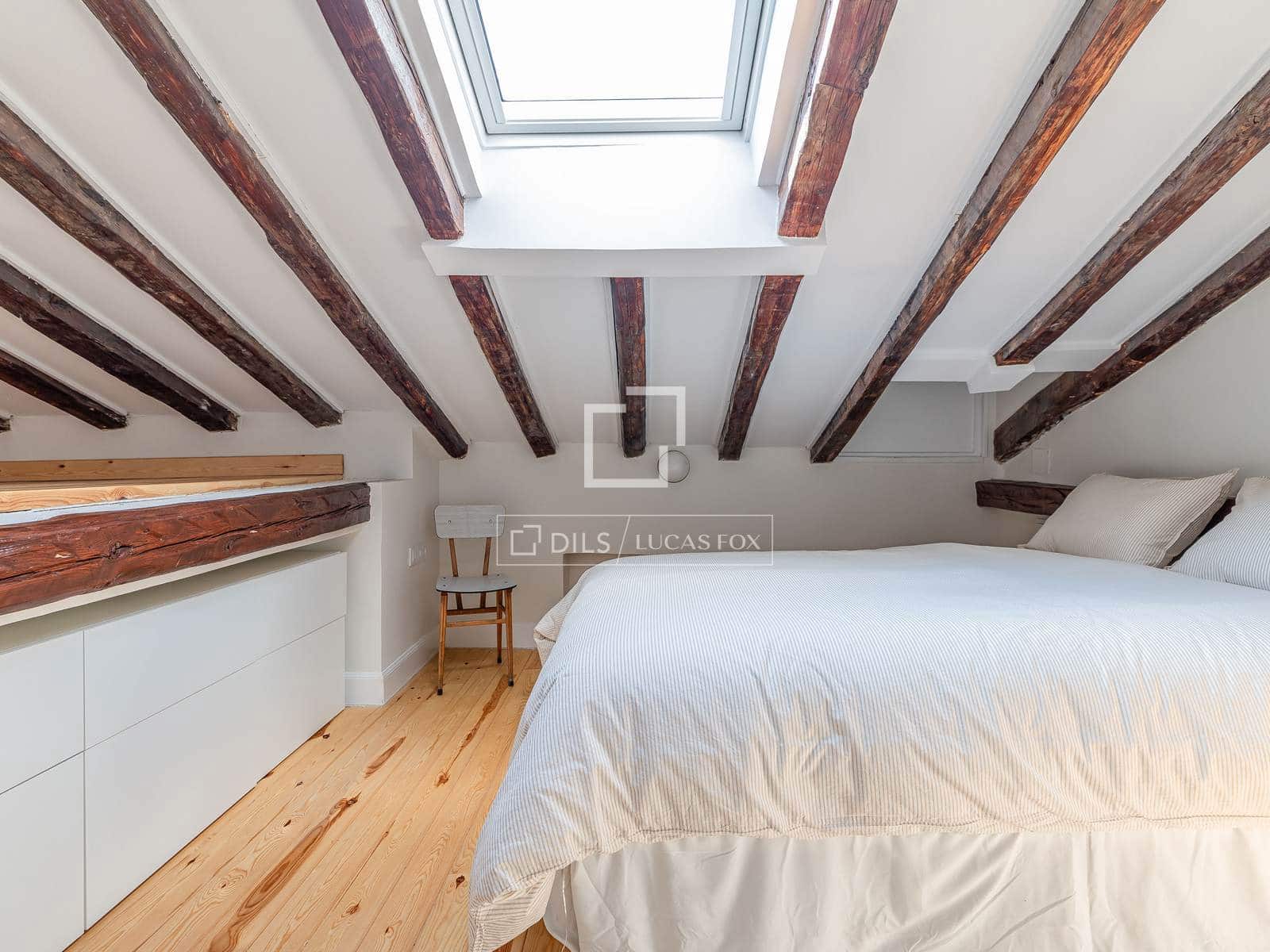1 sovrum Lägenhet att hyra i Madrid stad - 1 500 € (Ref: 9985644)