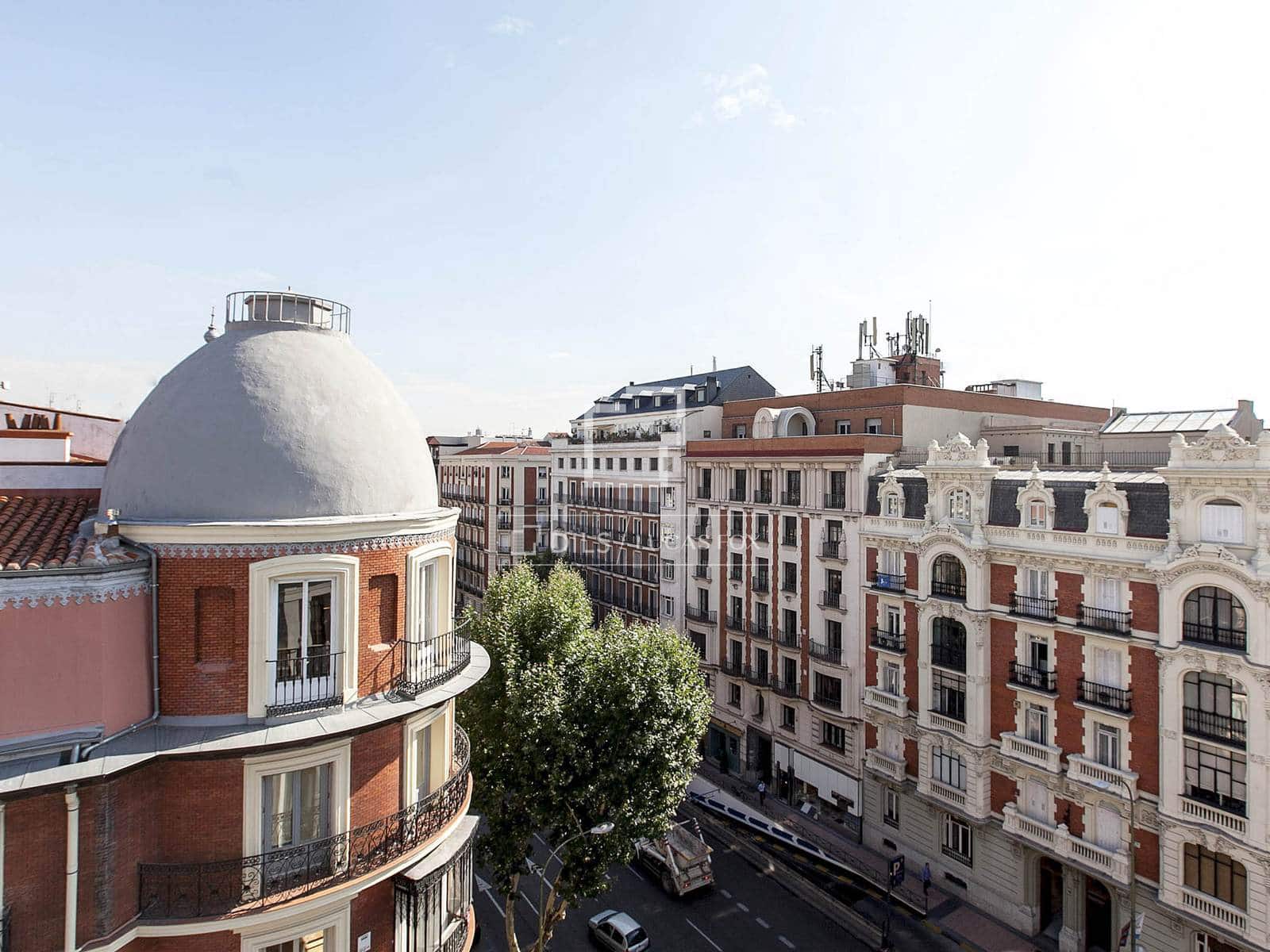 2 bedroom Apartment for rent in Madrid city - € 3,000 (Ref: 9985645)