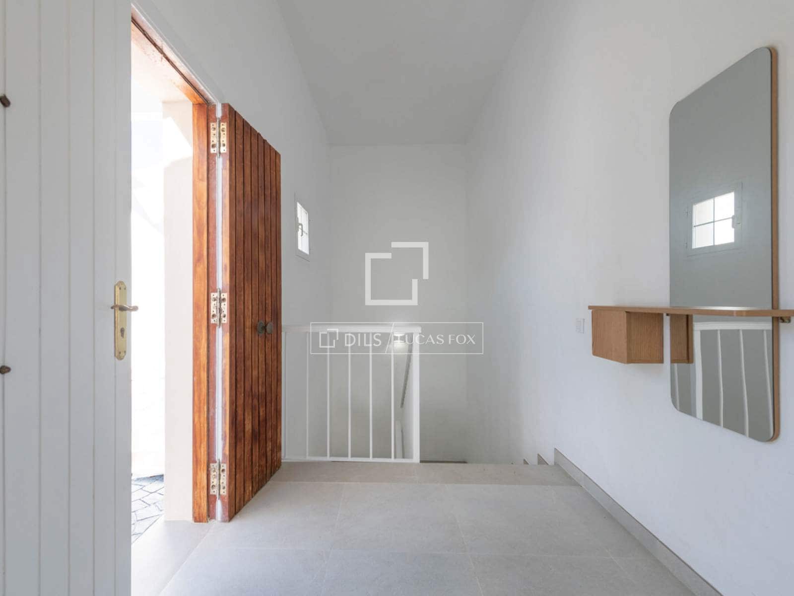 5 soverom Villa til salgs i Santa Ponsa med svømmebasseng garasje - € 2 750 000 (Ref: 9985646)