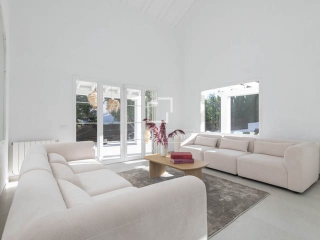 5 soverom Villa til salgs i Santa Ponsa, Calvià med svømmebasseng garasje - € 2 750 000 (Ref: 9985646)