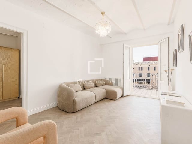 3 soveværelse Lejlighed til salg i Barcelona by - € 1.245.000 (Ref: 9985880)