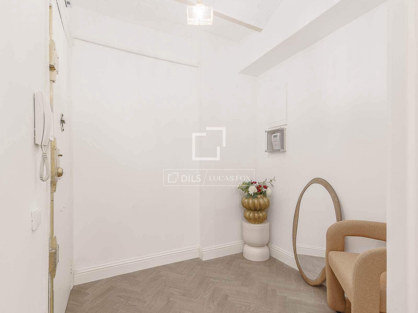 3 soveværelse Lejlighed til salg i Barcelona by - € 1.245.000 (Ref: 9985880)