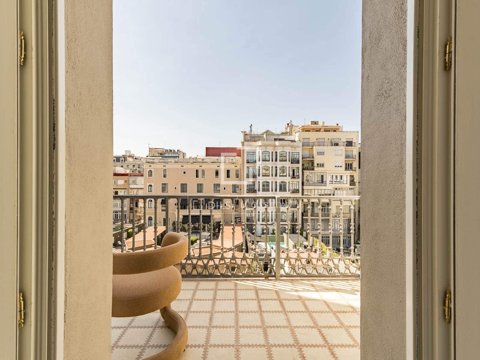 3 soveværelse Lejlighed til salg i Barcelona by - € 1.245.000 (Ref: 9985880)