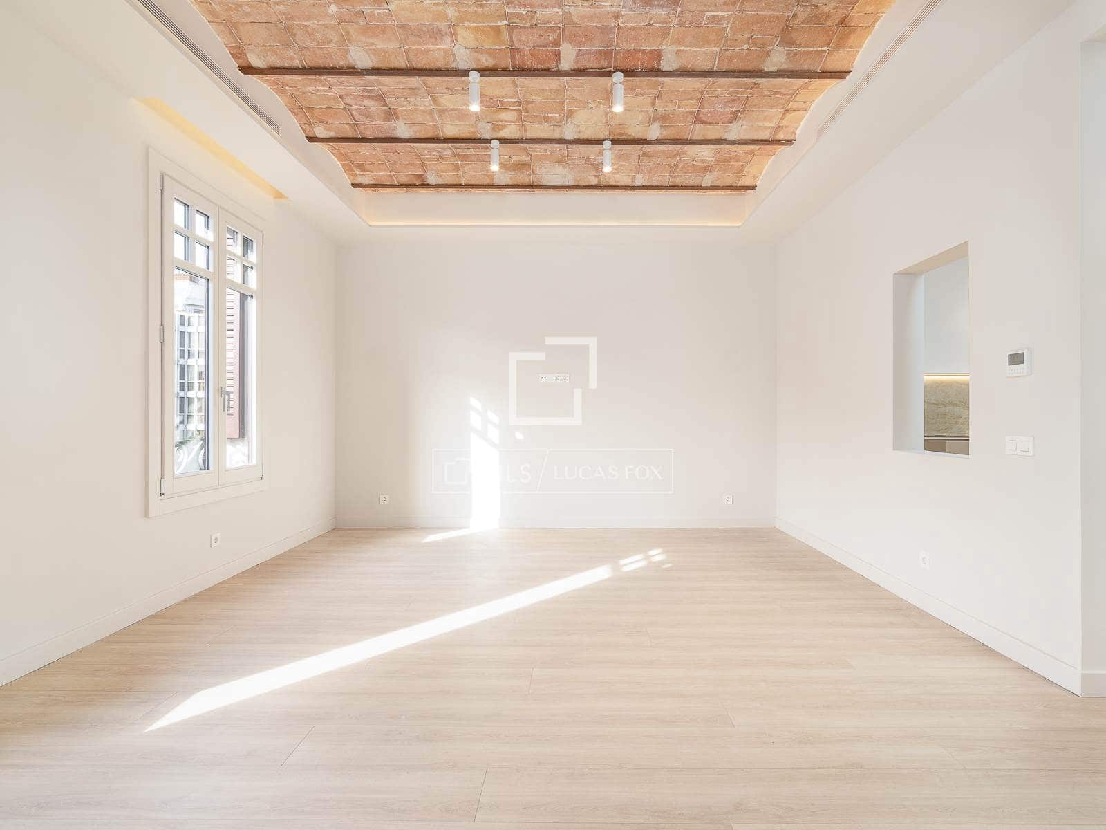 3 slaapkamer Appartement te koop in Barcelona stad - € 1.450.000 (Ref: 9985881)