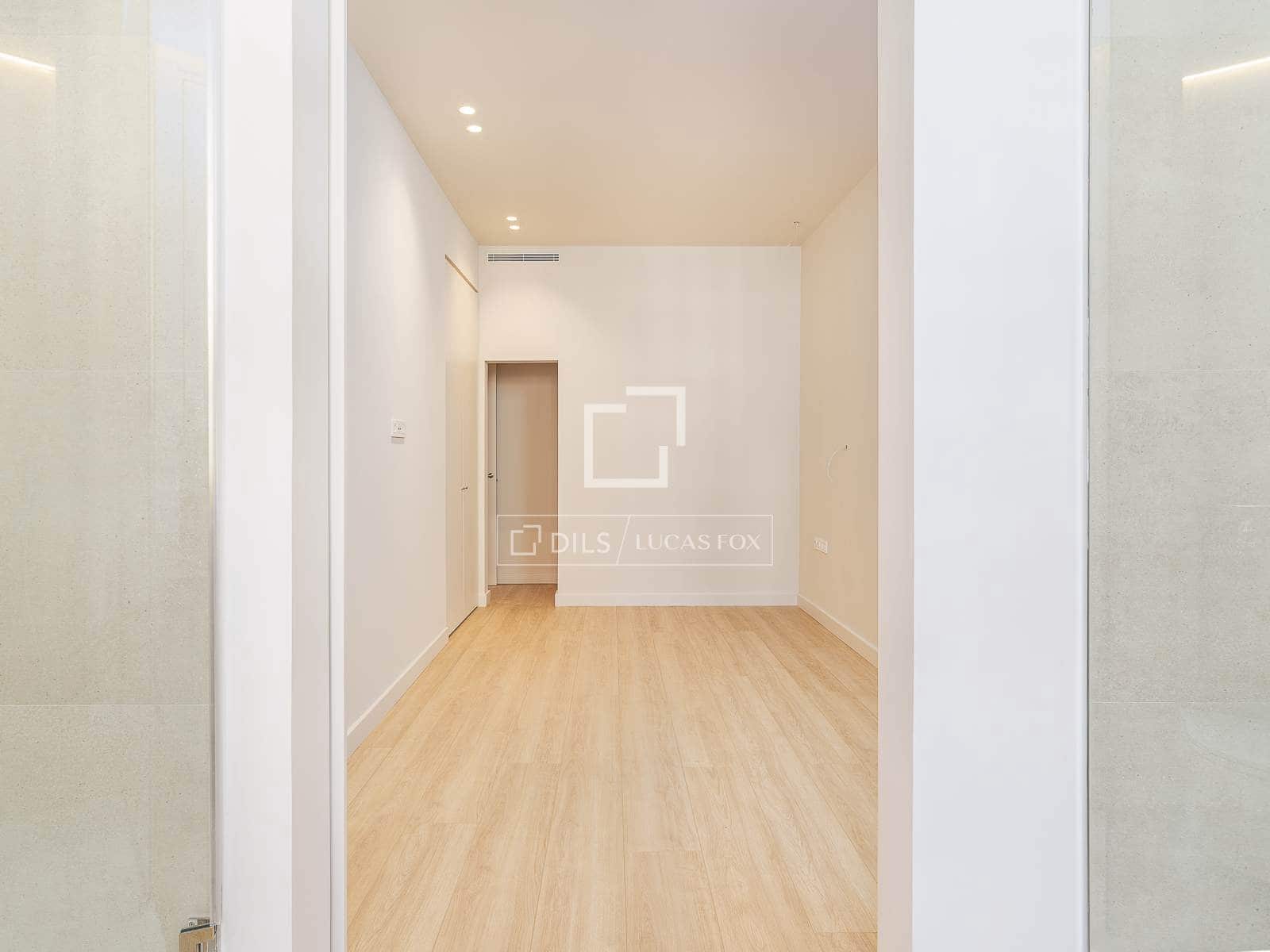 3 slaapkamer Appartement te koop in Barcelona stad - € 1.450.000 (Ref: 9985881)