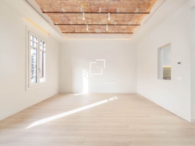 3 slaapkamer Appartement te koop in Barcelona stad - € 1.450.000 (Ref: 9985881)