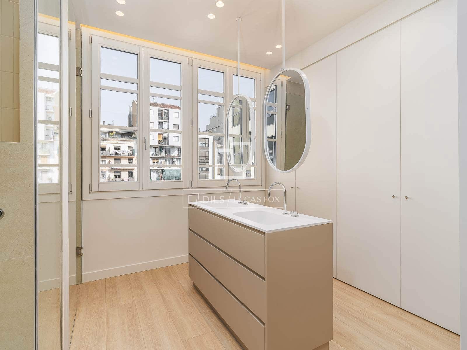 3 slaapkamer Appartement te koop in Barcelona stad - € 1.450.000 (Ref: 9985881)