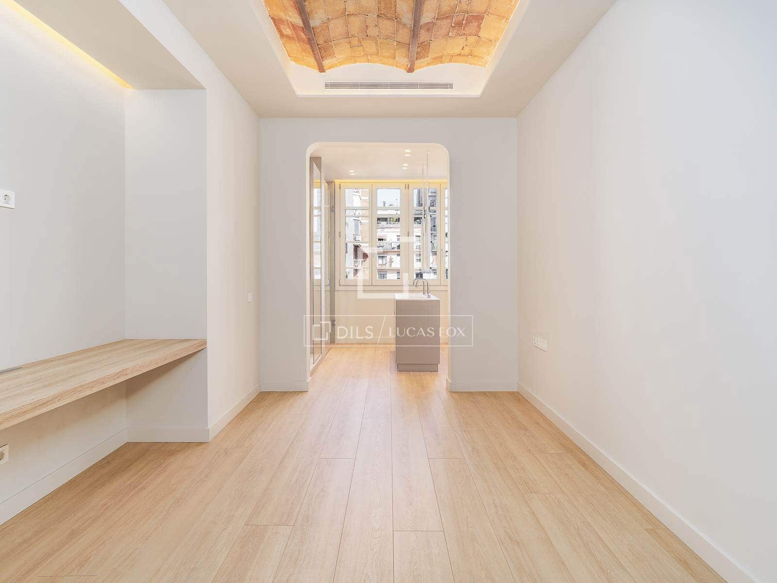 3 slaapkamer Appartement te koop in Barcelona stad - € 1.450.000 (Ref: 9985881)