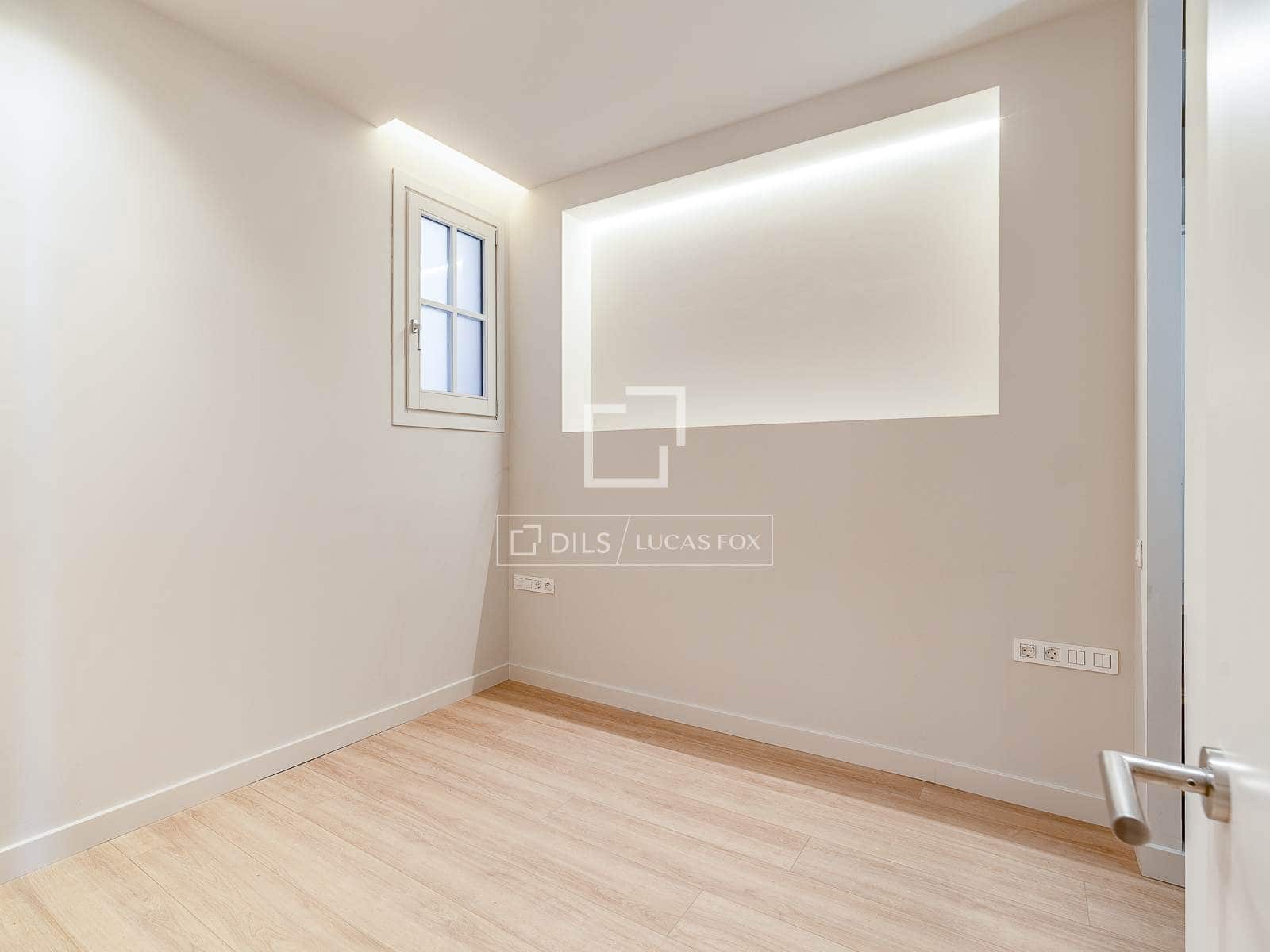 3 slaapkamer Appartement te koop in Barcelona stad - € 1.450.000 (Ref: 9985881)