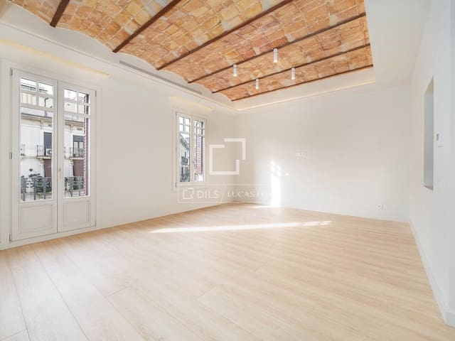 3 slaapkamer Appartement te koop in Barcelona stad - € 1.450.000 (Ref: 9985881)