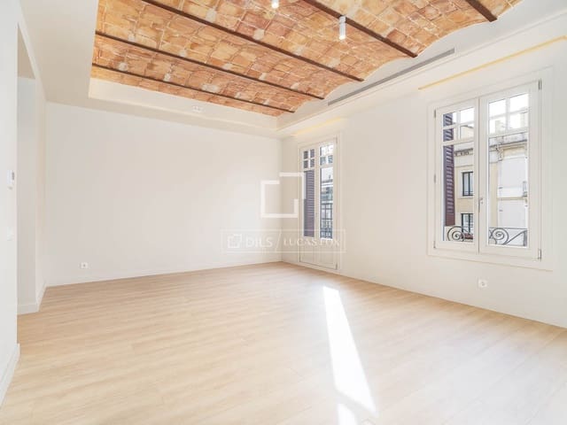 3 slaapkamer Appartement te koop in Barcelona stad - € 1.450.000 (Ref: 9985881)