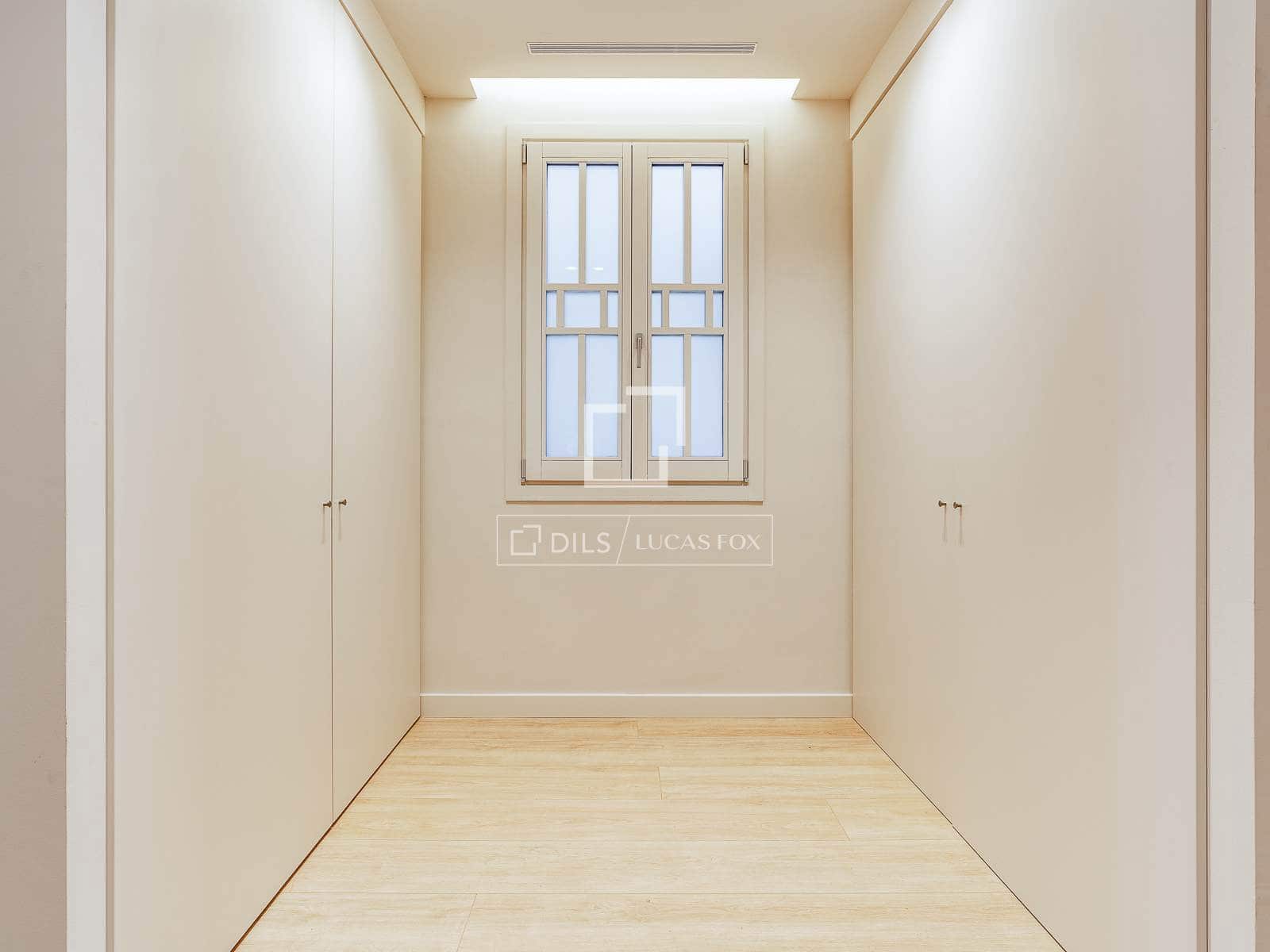 3 slaapkamer Appartement te koop in Barcelona stad - € 1.450.000 (Ref: 9985881)