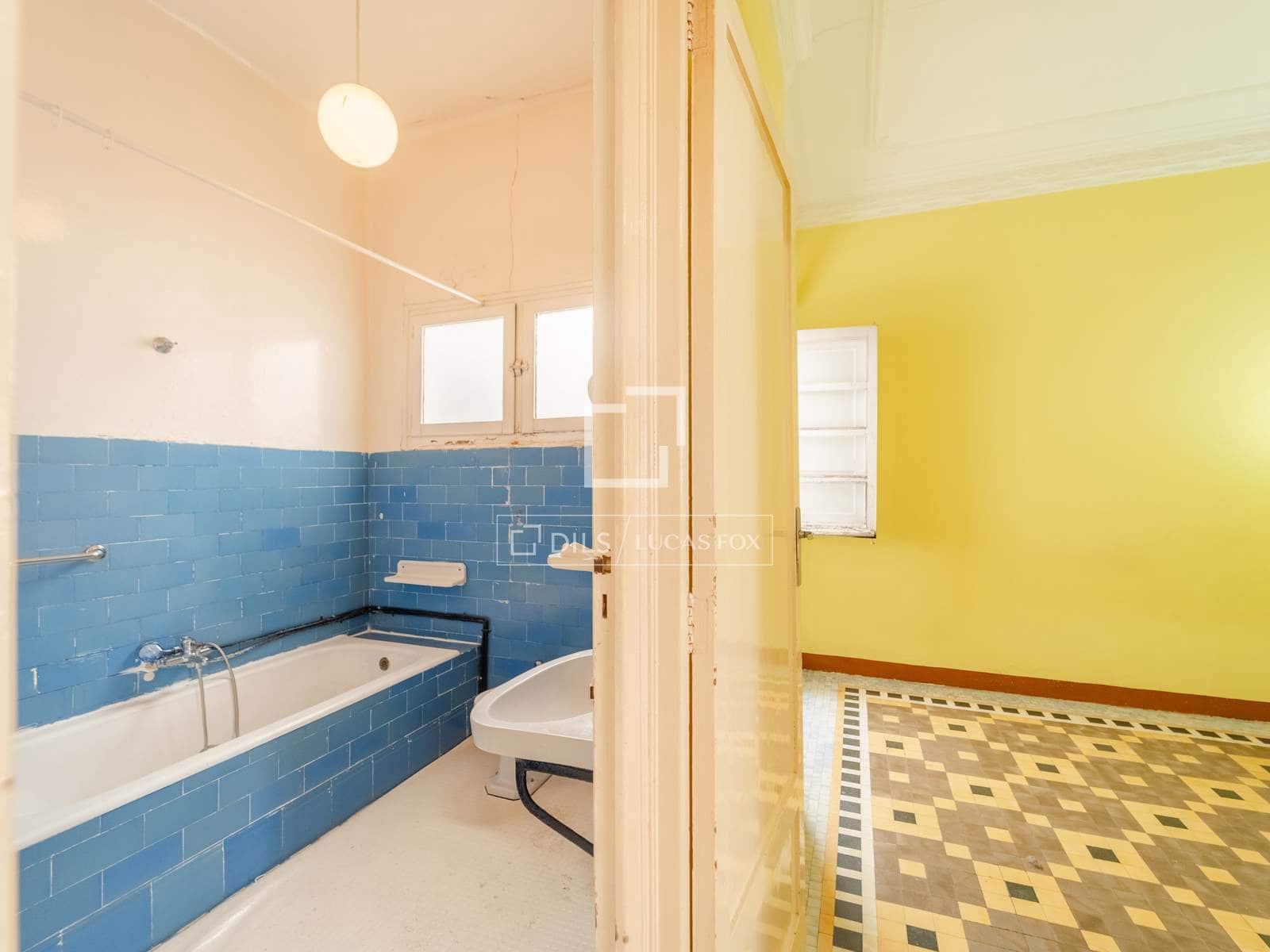 3 bedroom Apartment for sale in Valencia city - € 750,000 (Ref: 9985882)