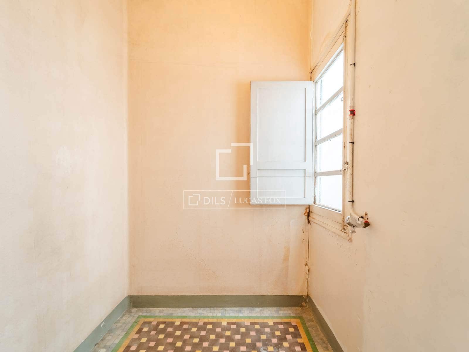 3 bedroom Apartment for sale in Valencia city - € 750,000 (Ref: 9985882)