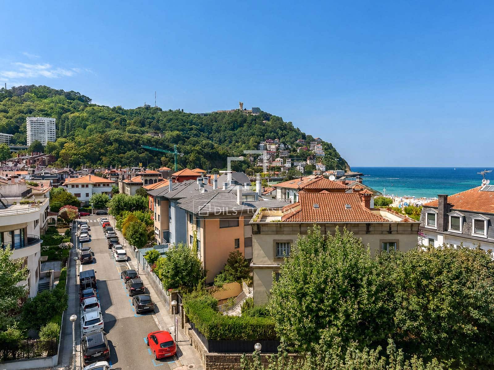 4 chambre Appartement à vendre à Donostia-San Sebastian - 1 850 000 € (Ref: 9986122)