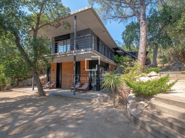 5 soverom Villa til salgs i Santa Cristina d'Aro med svømmebasseng garasje - € 920 000 (Ref: 9986123)
