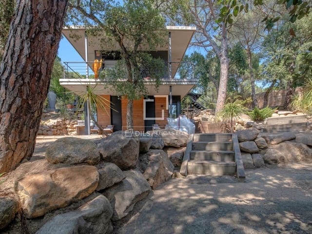 5 soverom Villa til salgs i Santa Cristina d'Aro med svømmebasseng garasje - € 920 000 (Ref: 9986123)