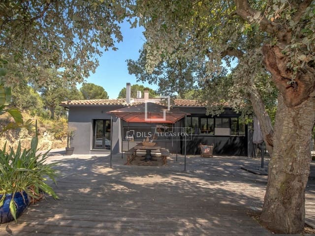 5 soverom Villa til salgs i Santa Cristina d'Aro med svømmebasseng garasje - € 920 000 (Ref: 9986123)
