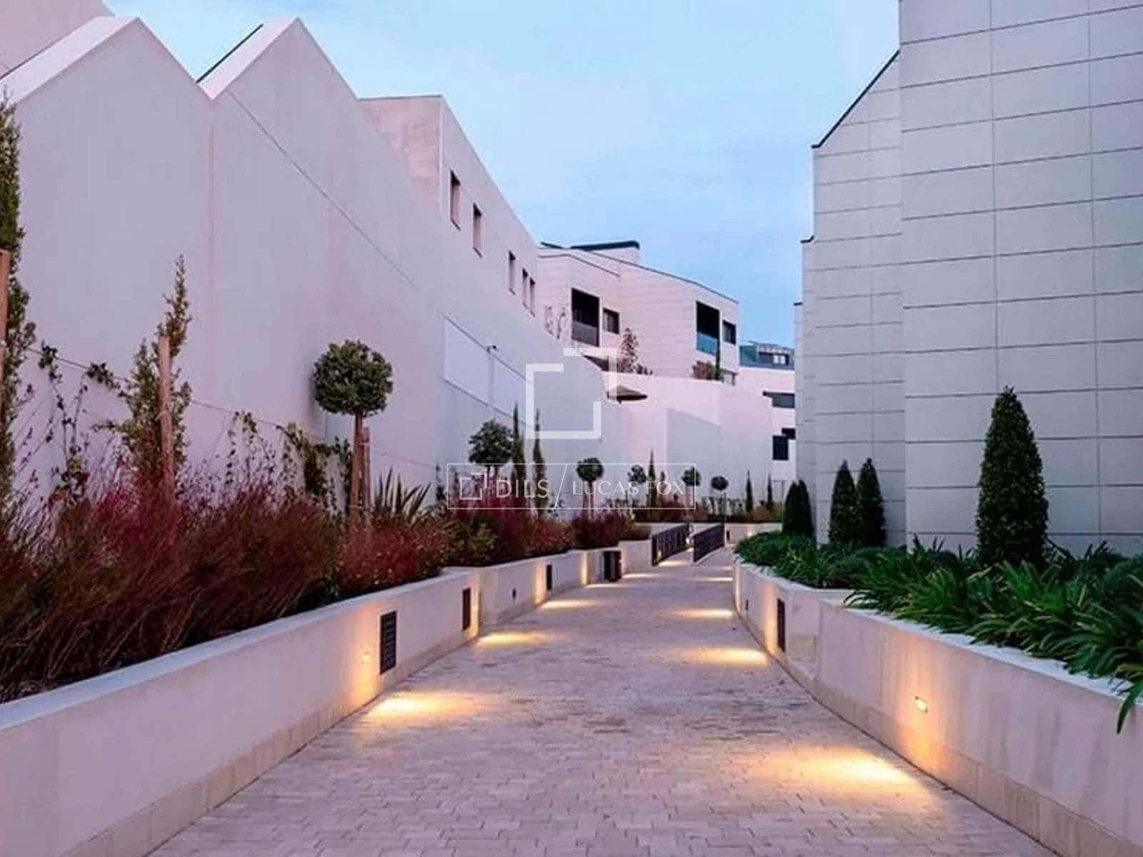 5 slaapkamer Villa te koop in La Moraleja met zwembad garage - € 2.425.000 (Ref: 9987137)
