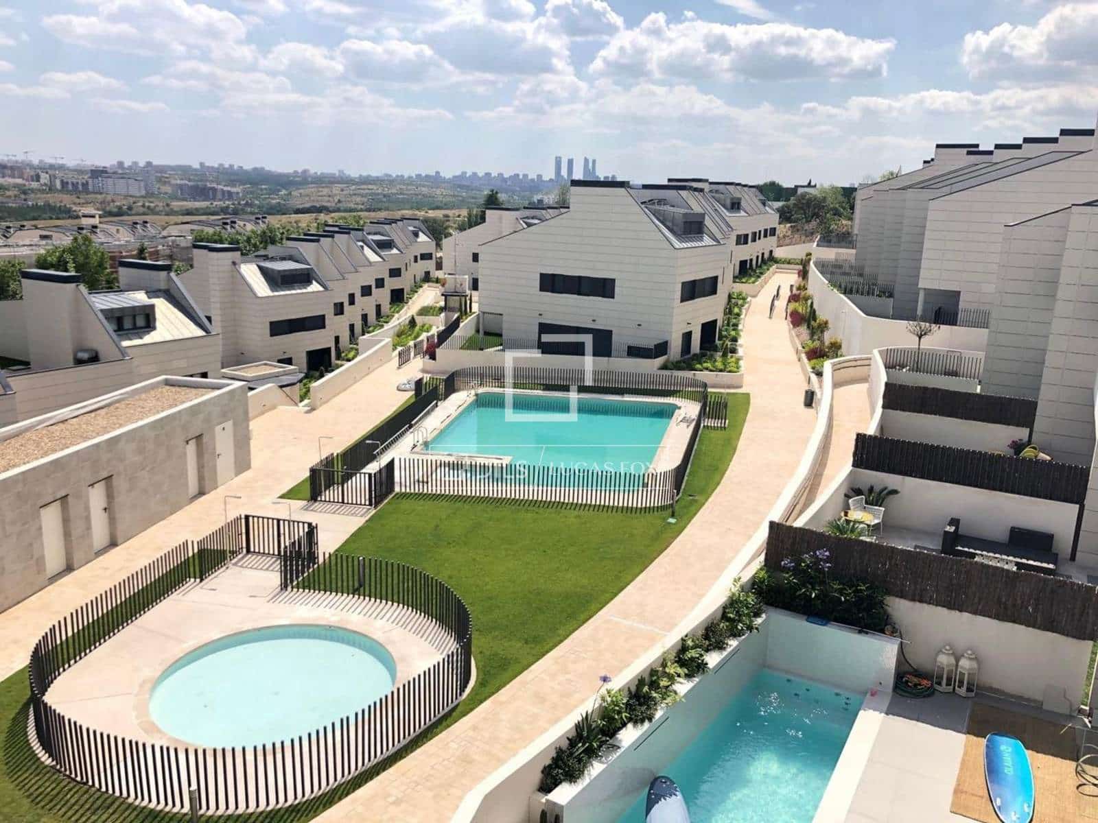 5 slaapkamer Villa te koop in La Moraleja met zwembad garage - € 2.425.000 (Ref: 9987137)