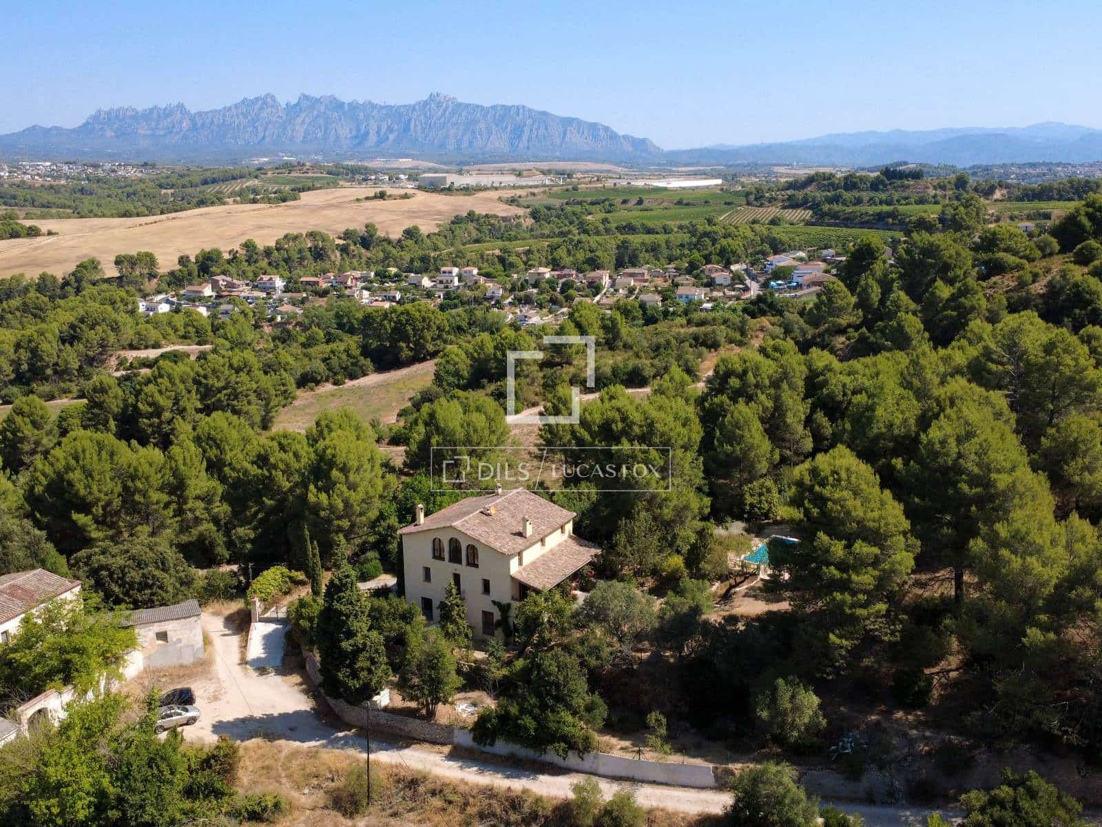 7 sovrum Finca/Hus på landet till salu i Piera med pool garage - 1 100 000 € (Ref: 9987138)