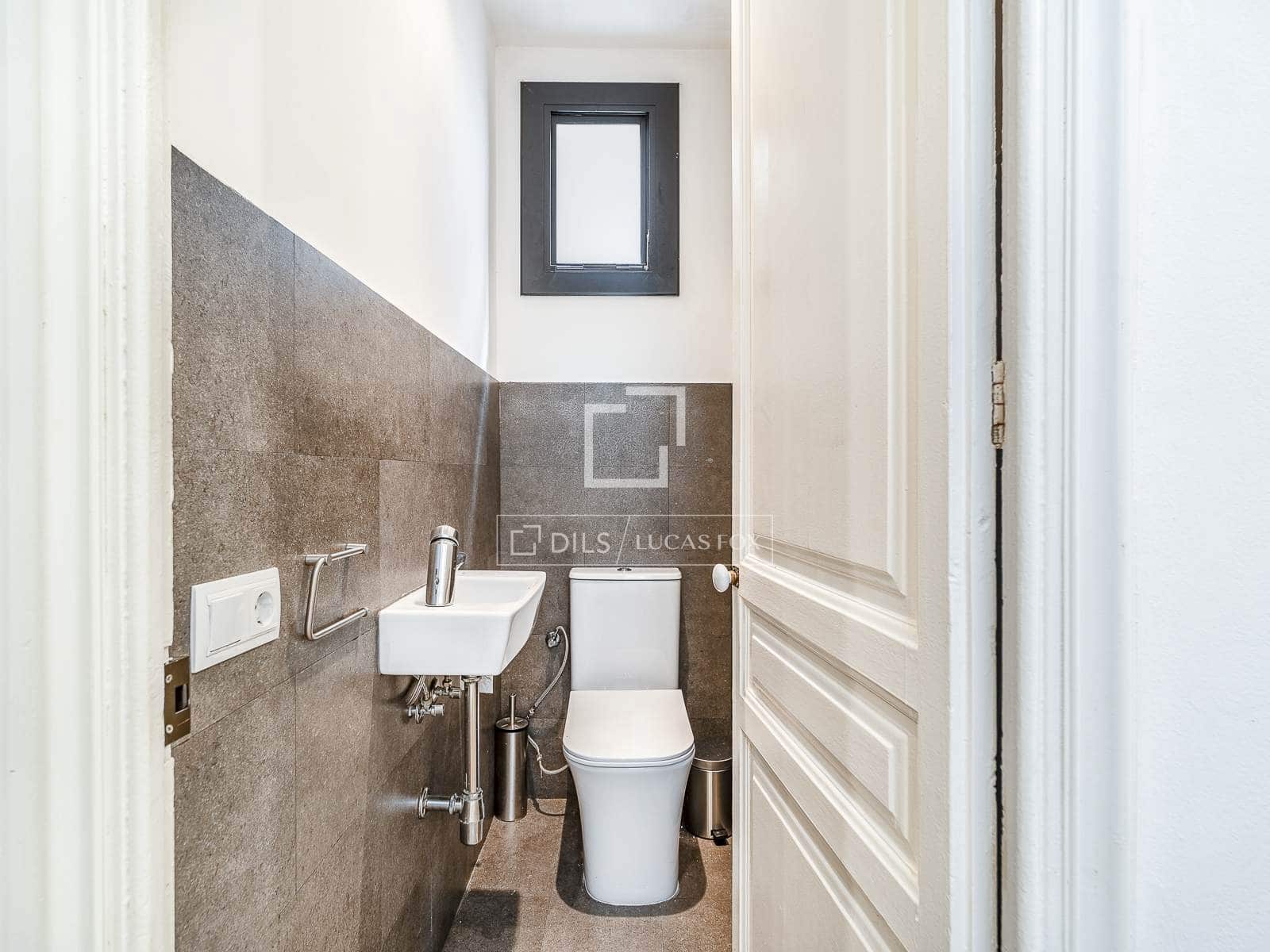 2 soverom Leilighet til salgs i Barcelona by - € 485 000 (Ref: 9987139)